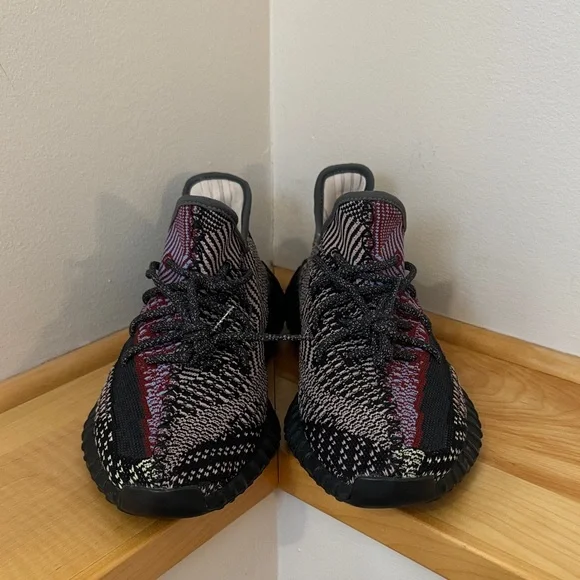 Men’s Adidas Yeezy 350 - Yechiel - Picture 2 of 6